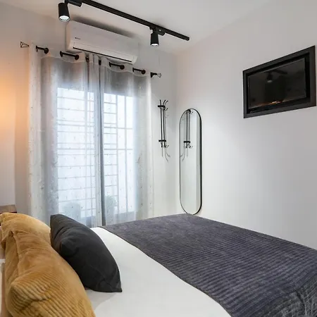 Carihuela Playa. Plaza Del Remo. Exclusivo Al Lado Del Mar. Apartment *
